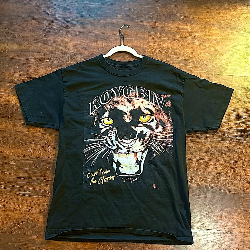 Vintage ROYGBIV tee